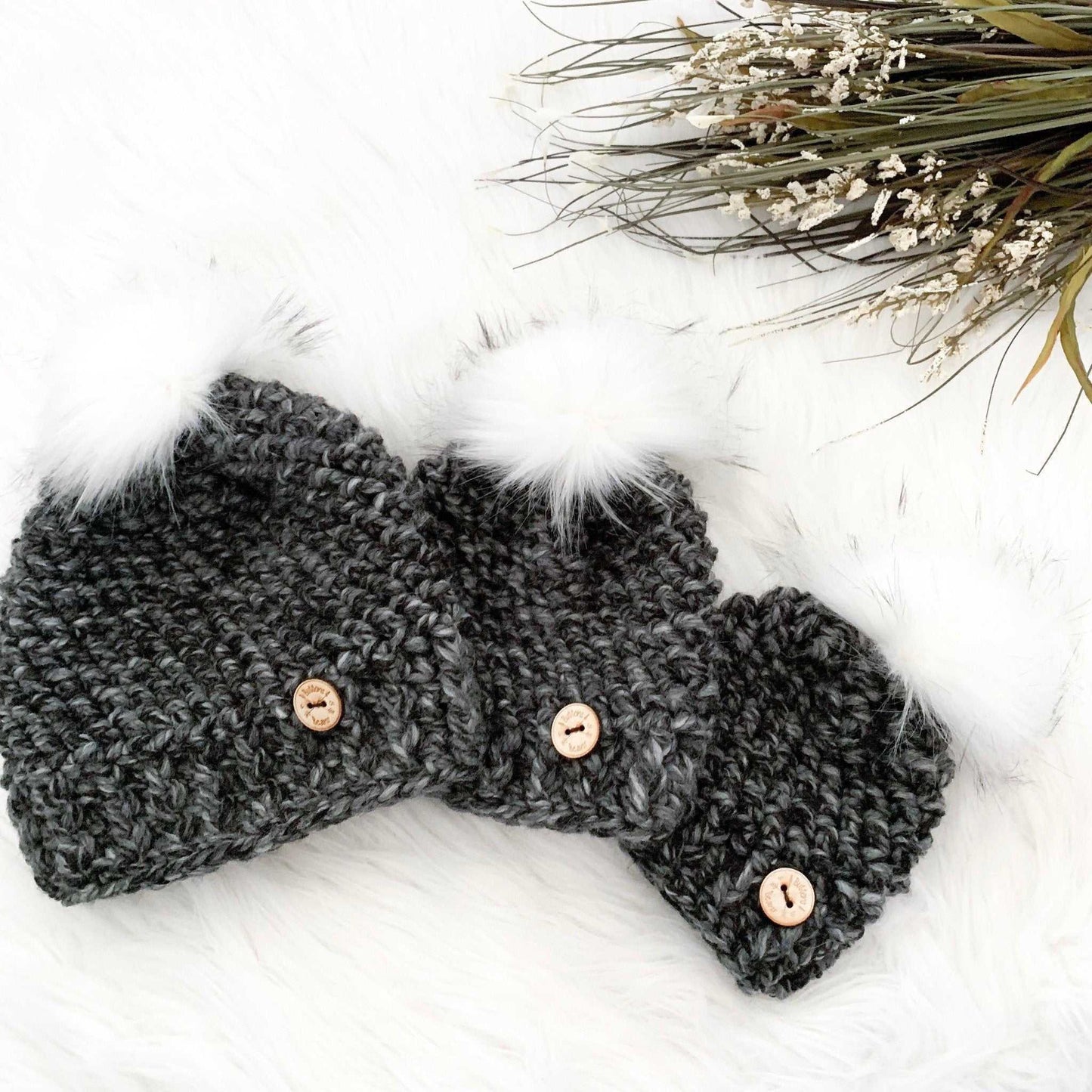 Classic | 0-3 Months Saltnpepa Chunky Crochet Hat | Removable Faux Fur Pom pom Hats 35 $ Buttons & Beans Co.