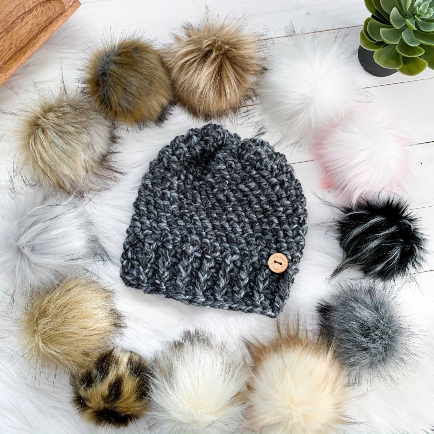Classic | 0-3 Months Saltnpepa Chunky Crochet Hat | Removable Faux Fur Pom pom Hats 35 $ Buttons & Beans Co.