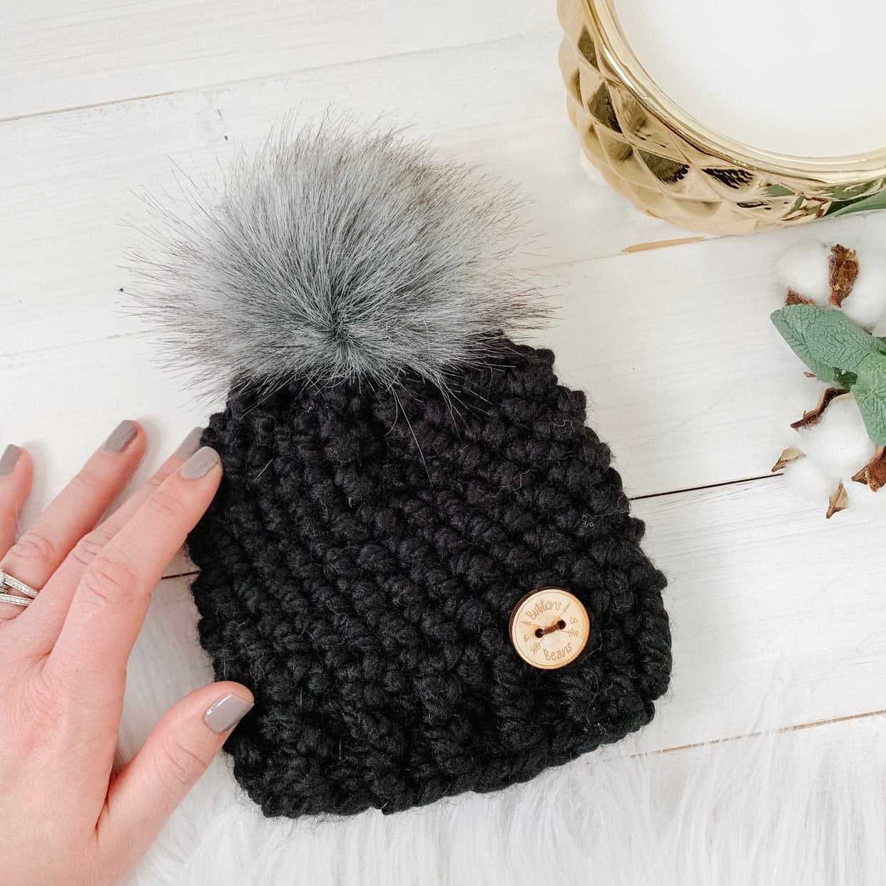 Classic | Black Toddler Chunky Crochet Hat | Removable Faux Fur Pom pom Hats 35 $ Buttons & Beans Co.