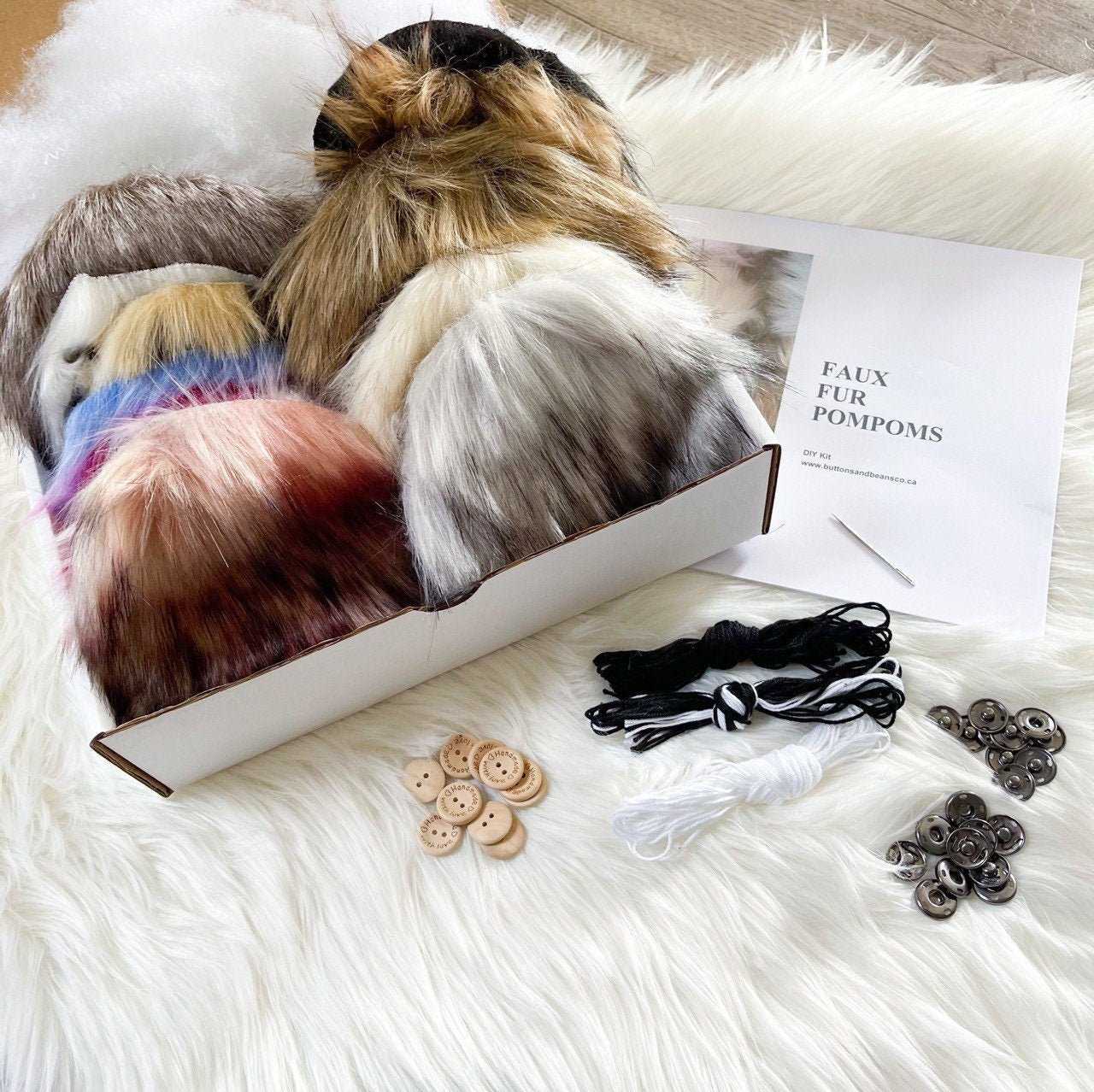 DIY Kit, Luxury Faux Fur Pompoms | Ties, Buttons or Snaps | Pom Pom Faux fur fabric Kit 40 $ Buttons & Beans Co.