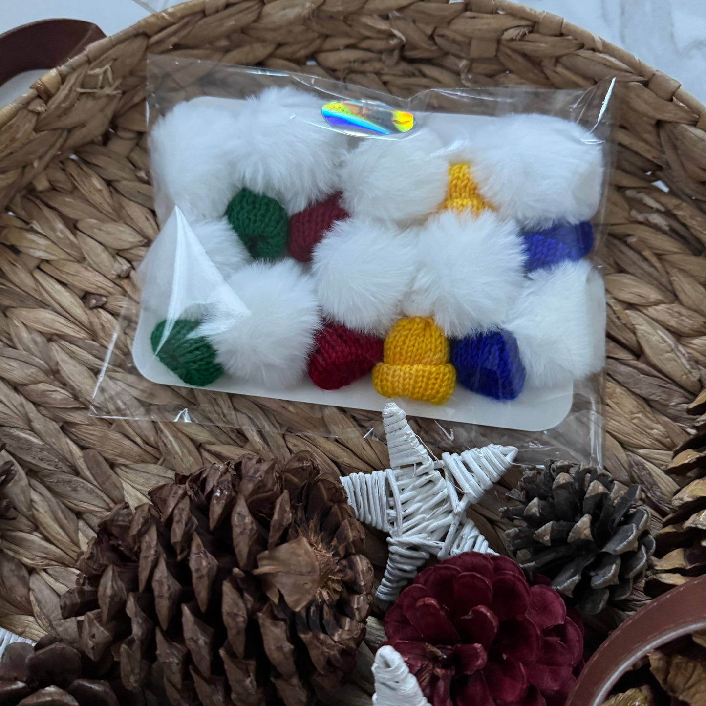 DIY Hudson Mini Knitted Toque Garland Kit
