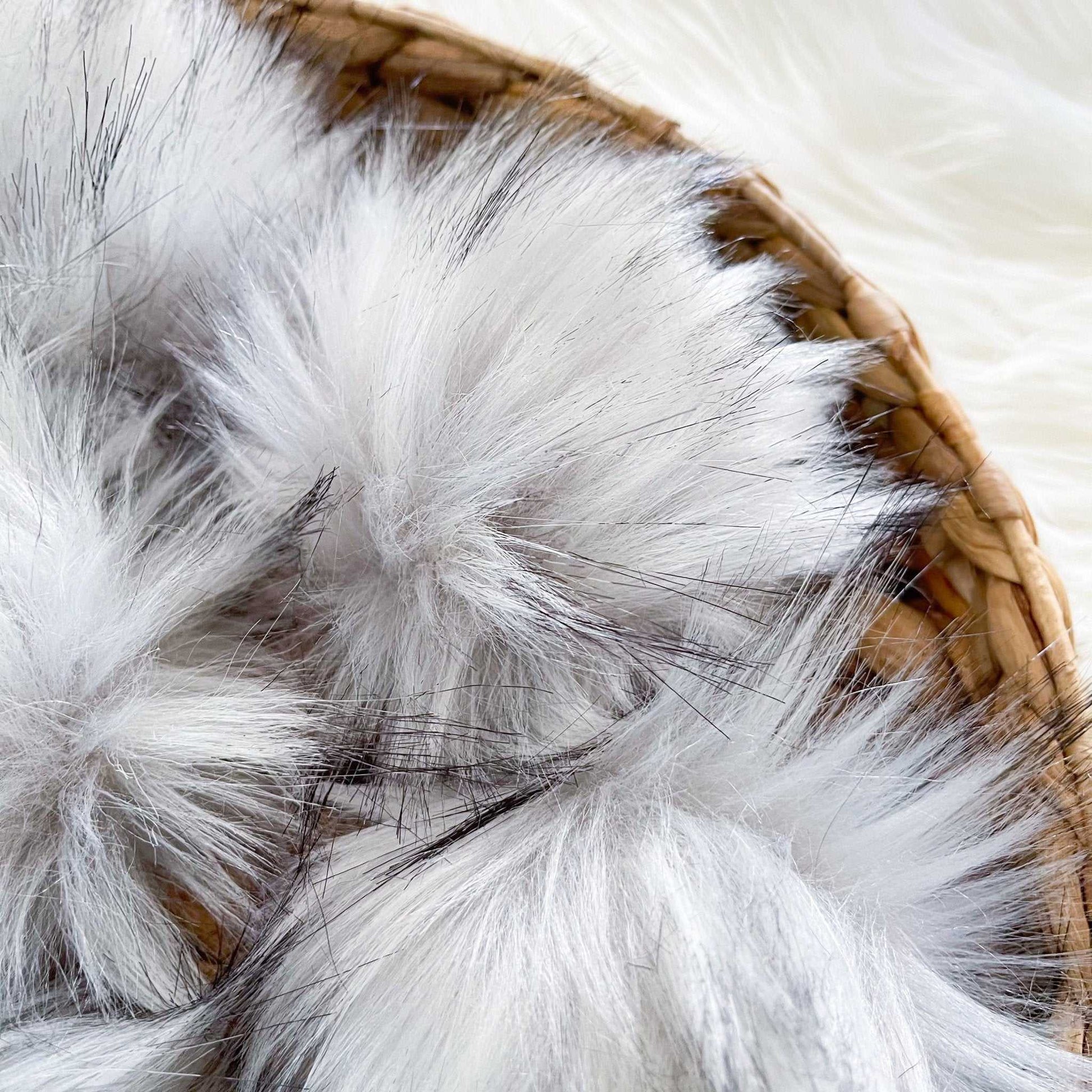 Grey Wolf Luxury Faux Fur Pompom | Pom pom with Ties, Buttons or Snaps Pom Poms 5 $ Buttons & Beans Co.