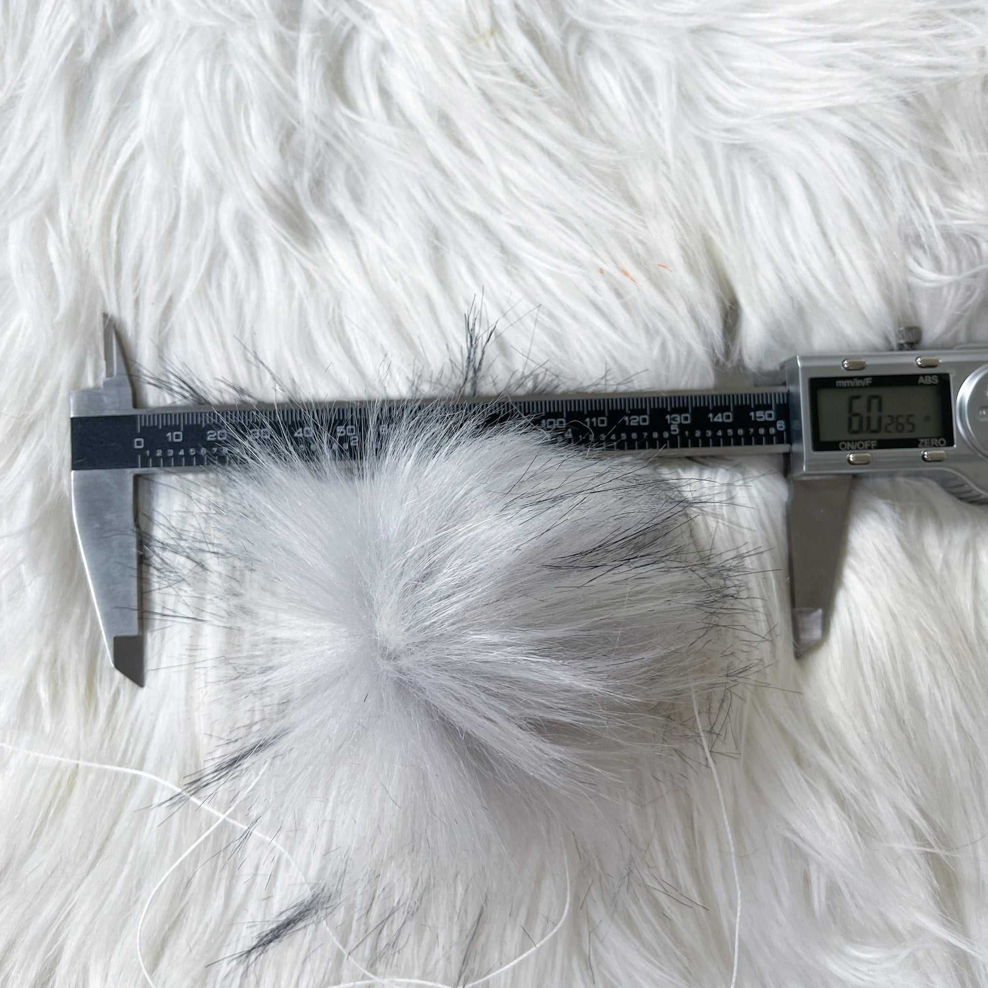 Grey Wolf Luxury Faux Fur Pompom | Pom pom with Ties, Buttons or Snaps Pom Poms 5 $ Buttons & Beans Co.