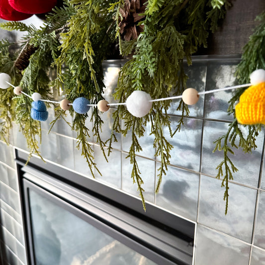 DIY Pastel Christmas Mini Knitted Toque Garland Kit
