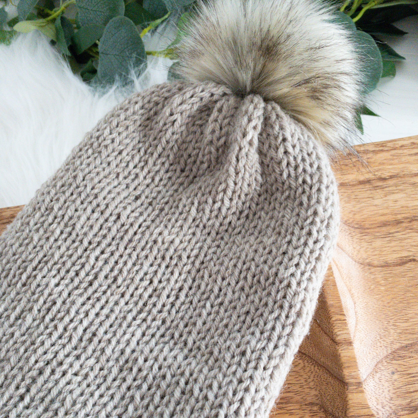 Reversa | Oatmeal Knit Slouchy Hat | Removable Faux Fur Pom pom