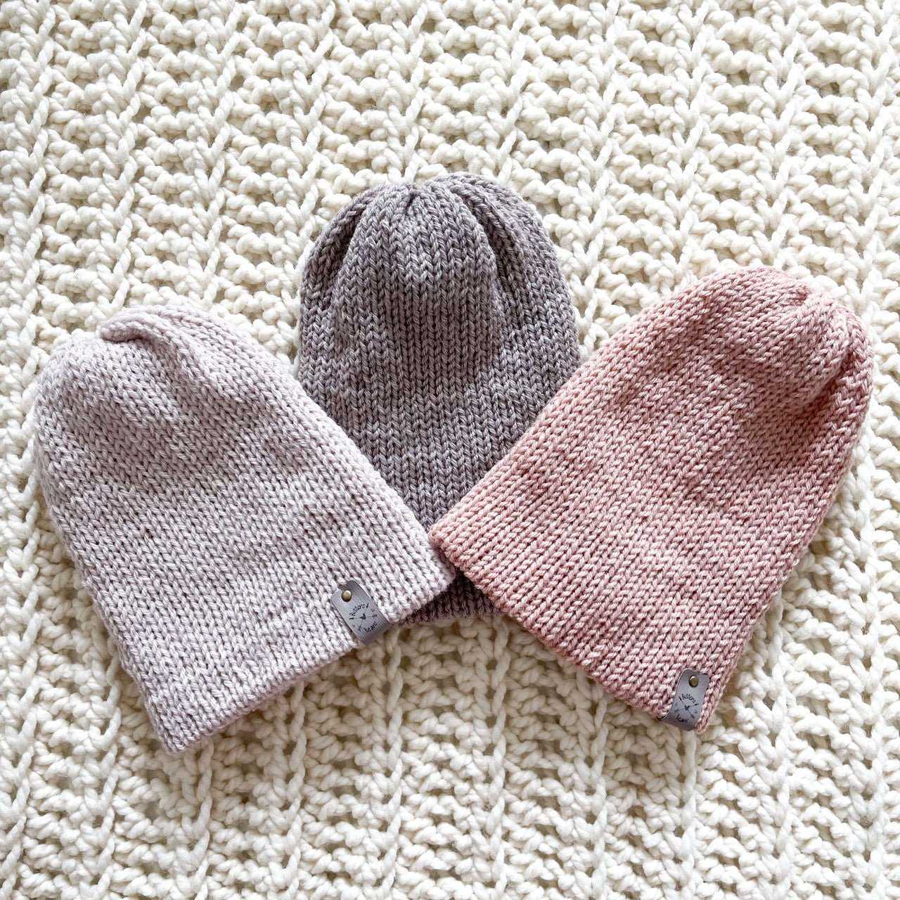Reversa | Oatmeal Knit Slouchy Hat | Removable Pompom Hats 35 $ Buttons & Beans Co.
