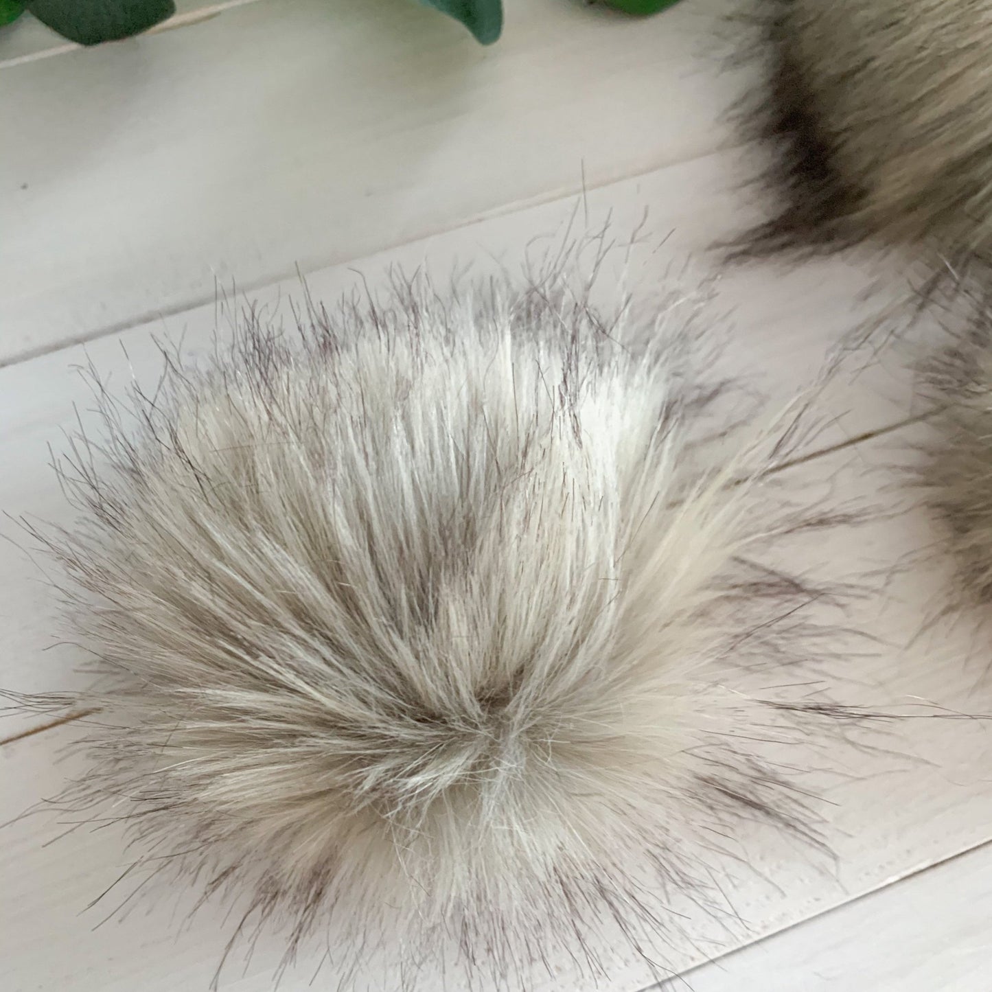 Husky Luxury Faux Fur Pompom | Grey Snap Pom pom - Buttons & Beans Co.- Buttons & Beans Co.