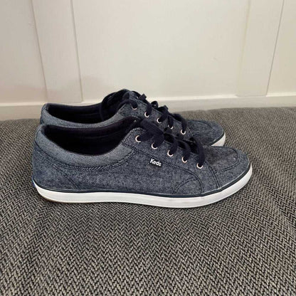 10, New Keds Center 111, Chambray denim slip on Womens sneakers, Comfortable… Women > Shoes > Sneakers 27 $ Buttons & Beans Co.