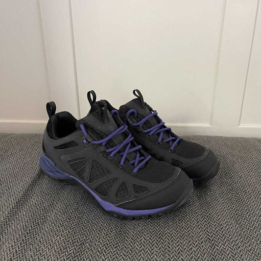 11 Merrell Hiking Runners, Merrell Women's Siren Sport Q2 Hiking Shoe Women > Shoes > Sneakers 50 $ Buttons & Beans Co.