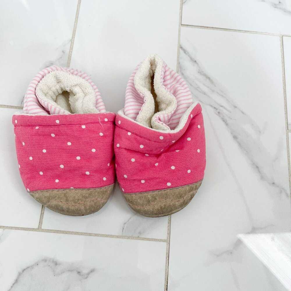 12-18M Parker & Posie Baby Shoes, Toddler, Slippers, Suede, Fleece, Pink Stripe Kids > Shoes > Baby & Walker 18 $ Buttons & Beans Co.