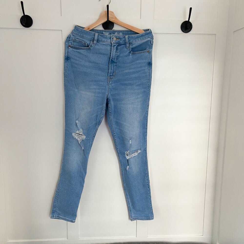 12 Higher High rise Rockstar Skinny, Jeans, Denim Pants, Light WashTummy Control Women > Jeans > Skinny 13 $ Buttons & Beans Co.