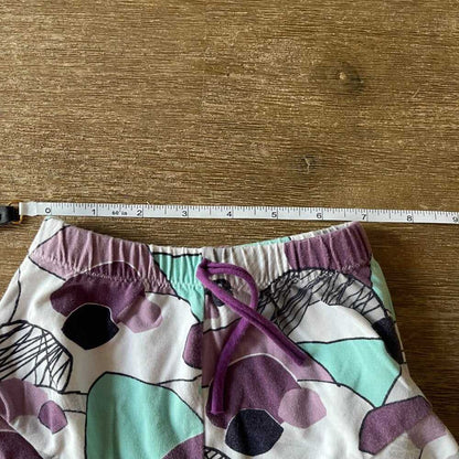 18M Toddler, Baby Abstract shorties, Bloomers, Shorts, Boho Kid Clothes, minimal Kids > Bottoms > Shorts 13 $ Buttons & Beans Co.