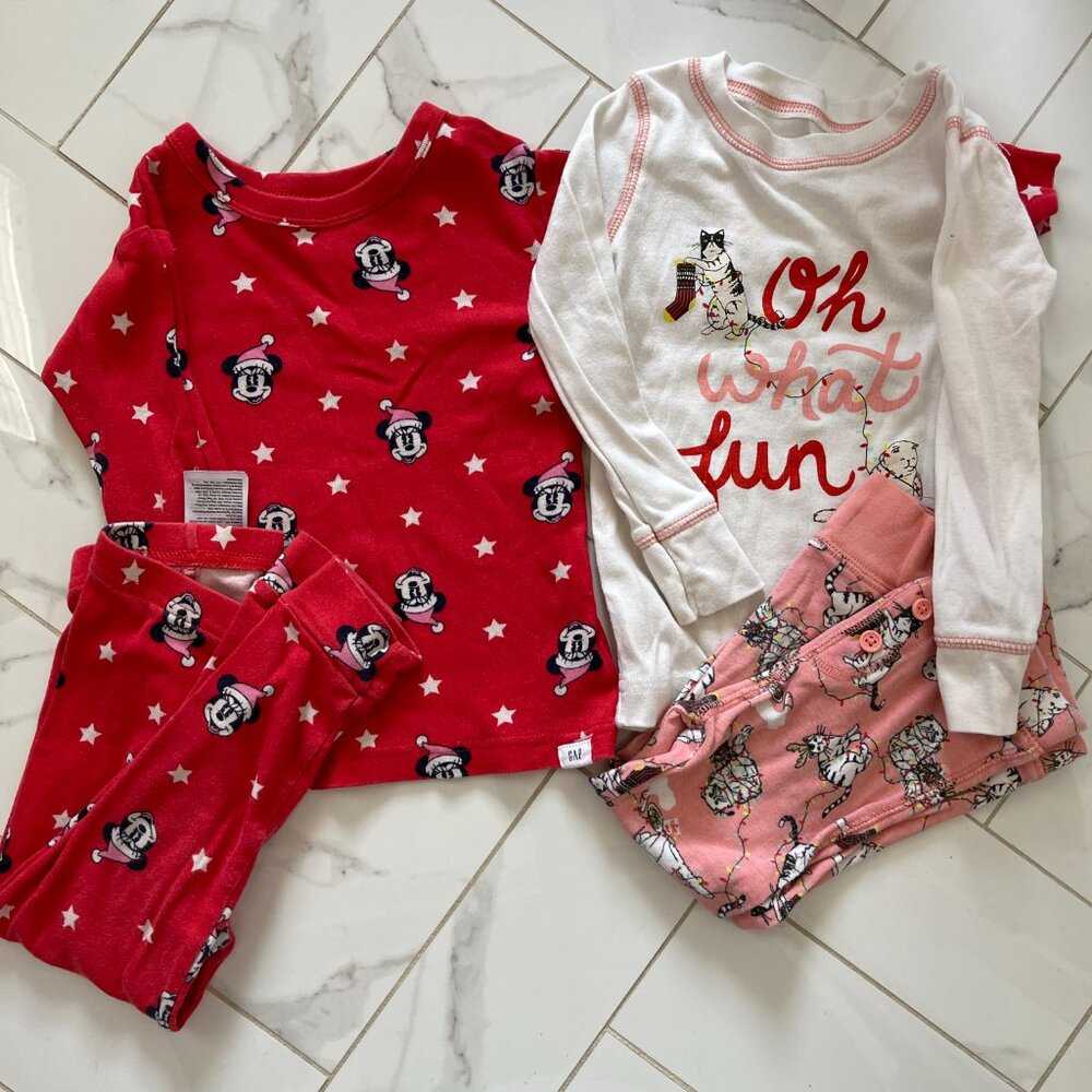 2t Girls Cotton Christmas Pajama's, Pj's, Minnie Mouse, Sleepwear, Sleep Sets Kids > Pajamas > Pajama Sets 15 $ Buttons & Beans Co.