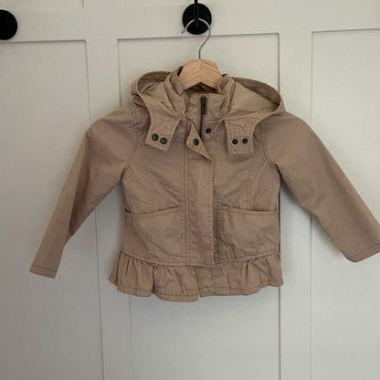 4t Utlilty Trench Jacket, Light Coat, Khaki, Ruffle Trim, Lined Girls Kids > Jackets & Coats 10 $ Buttons & Beans Co.