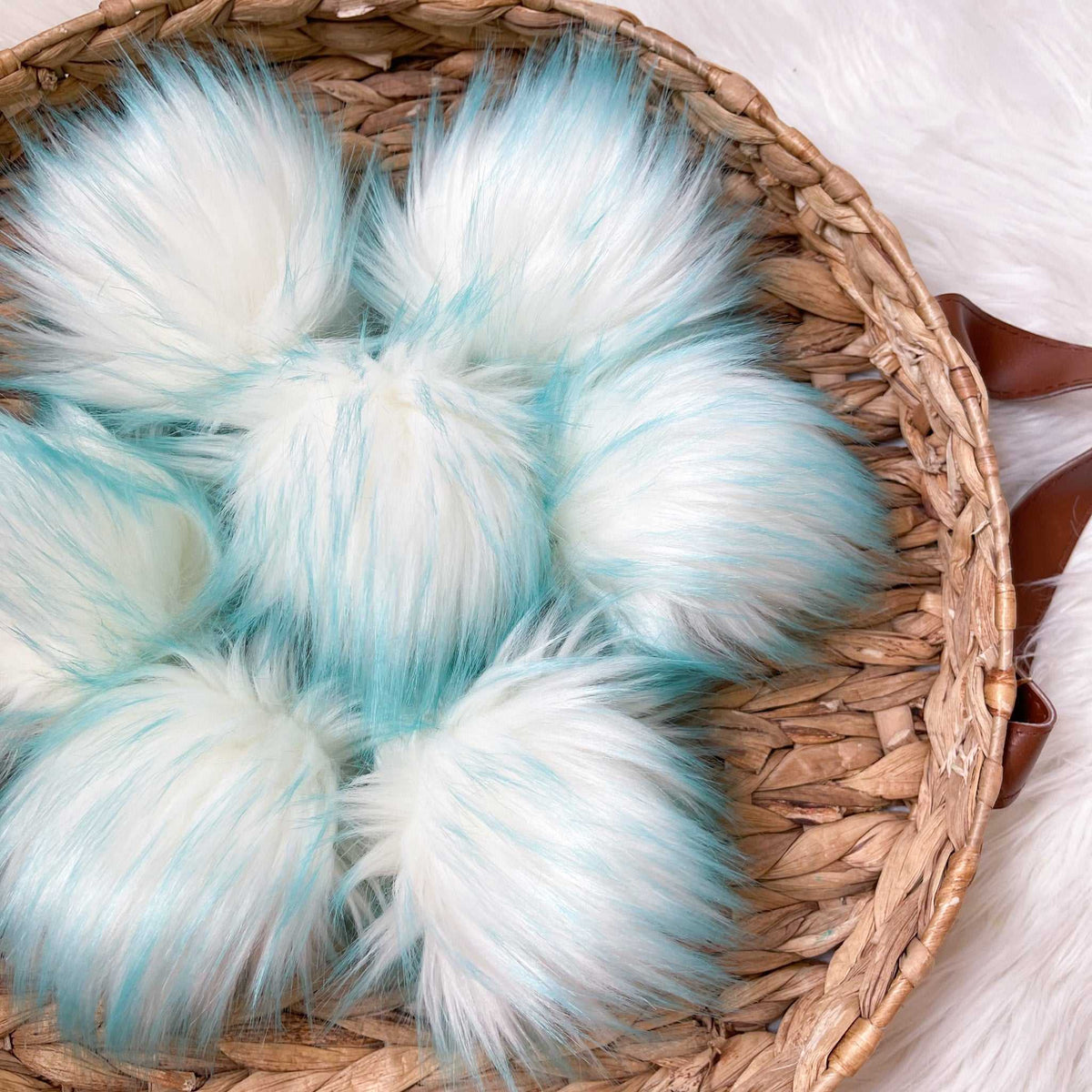 DIY Faux Fur Pompom Kit Ties, Buttons or Snaps Faux - Buttons & Beans Co.