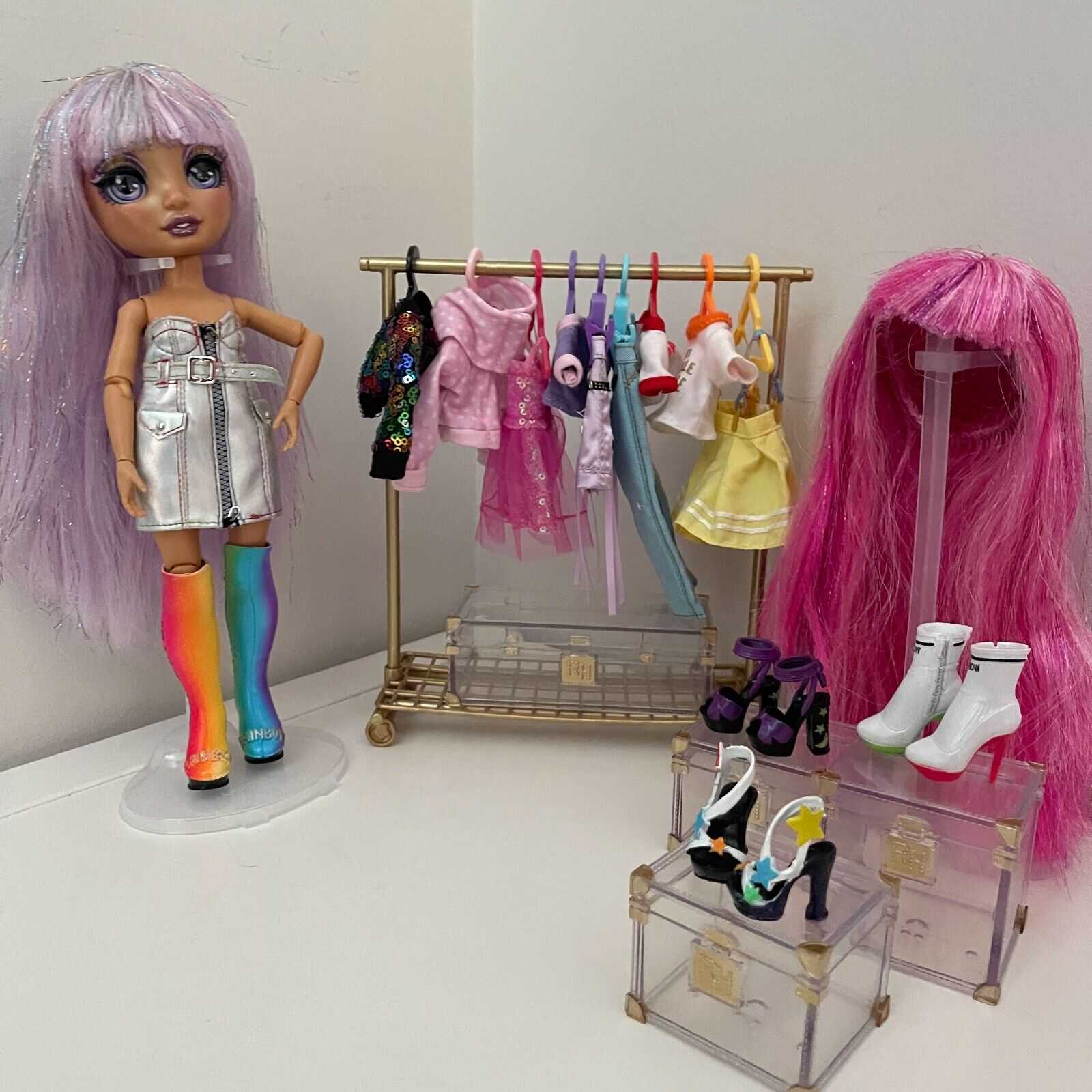 Avery Styles 300+ Looks MGA Rainbow High Fashion Studio Fashion Doll Dolls & Bears:Dolls, Clothing & Accessories:Dolls & Doll Playsets 85 $ Buttons & Beans Co.