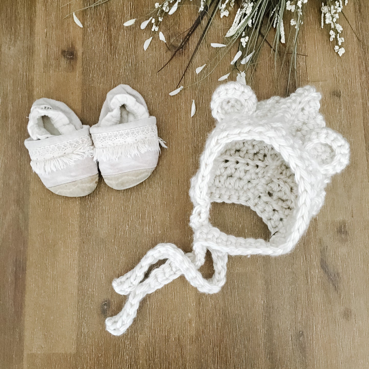 Pixie Bonnet Chunky Crochet Hat | Pick your Colour| Removable Faux Fur Pompom
