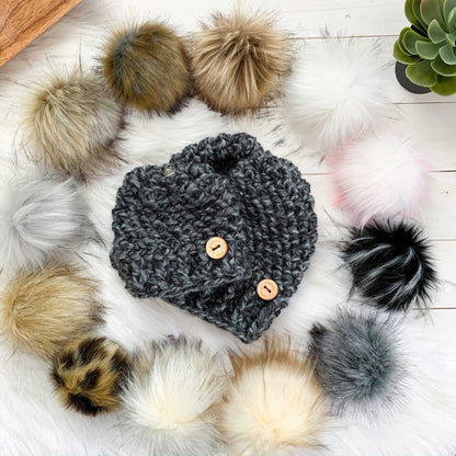 Classic | 0-3 Months Saltnpepa Chunky Crochet Hat | Removable Faux Fur Pom pom Hats 35 $ Buttons & Beans Co.