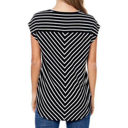 Cristina B Women’s Striped T-shirt, Short sleeved Chevron Black, White Women > Tops > Tees - Short Sleeve 15 $ Buttons & Beans Co.