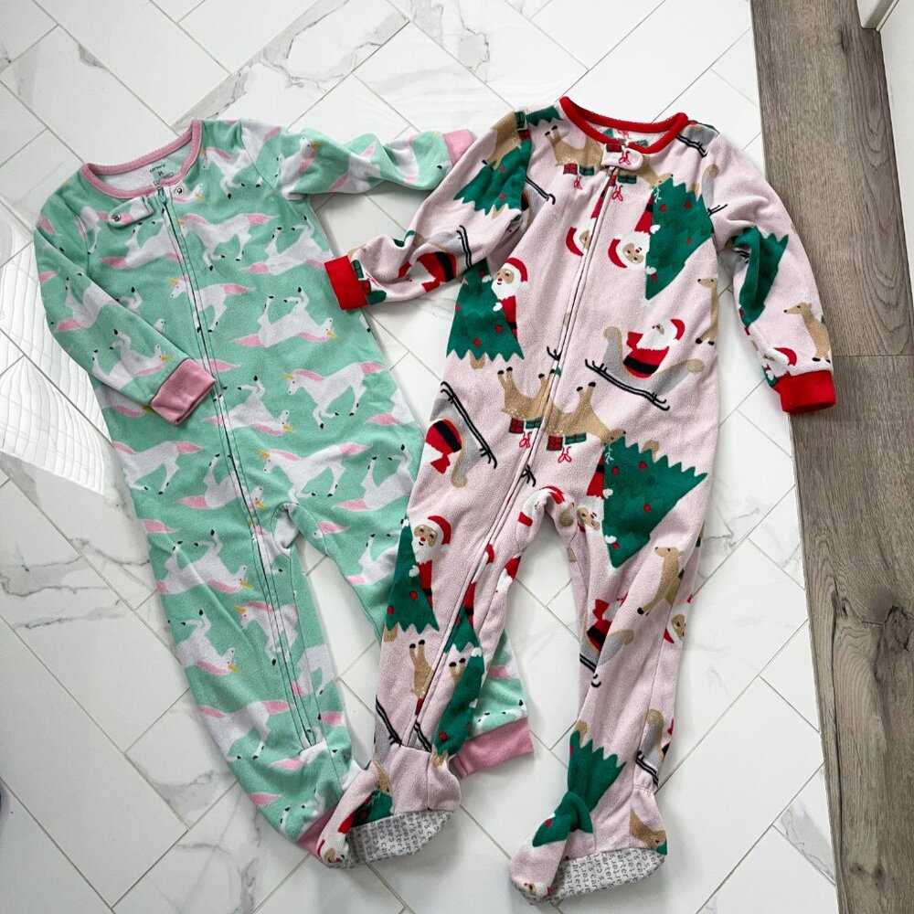 Girls Fleece Sleepers, 2-pack | Unicorn Footless, Christmas Footed Kids > Pajamas 10 $ Buttons & Beans Co.