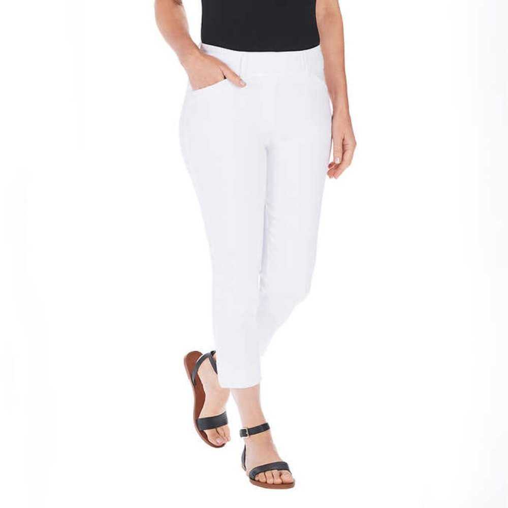 Hilary Radley Women’s Pull-on Capri with Tummy Control | White Jacquard Women > Pants & Jumpsuits > Capris 18 $ Buttons & Beans Co.