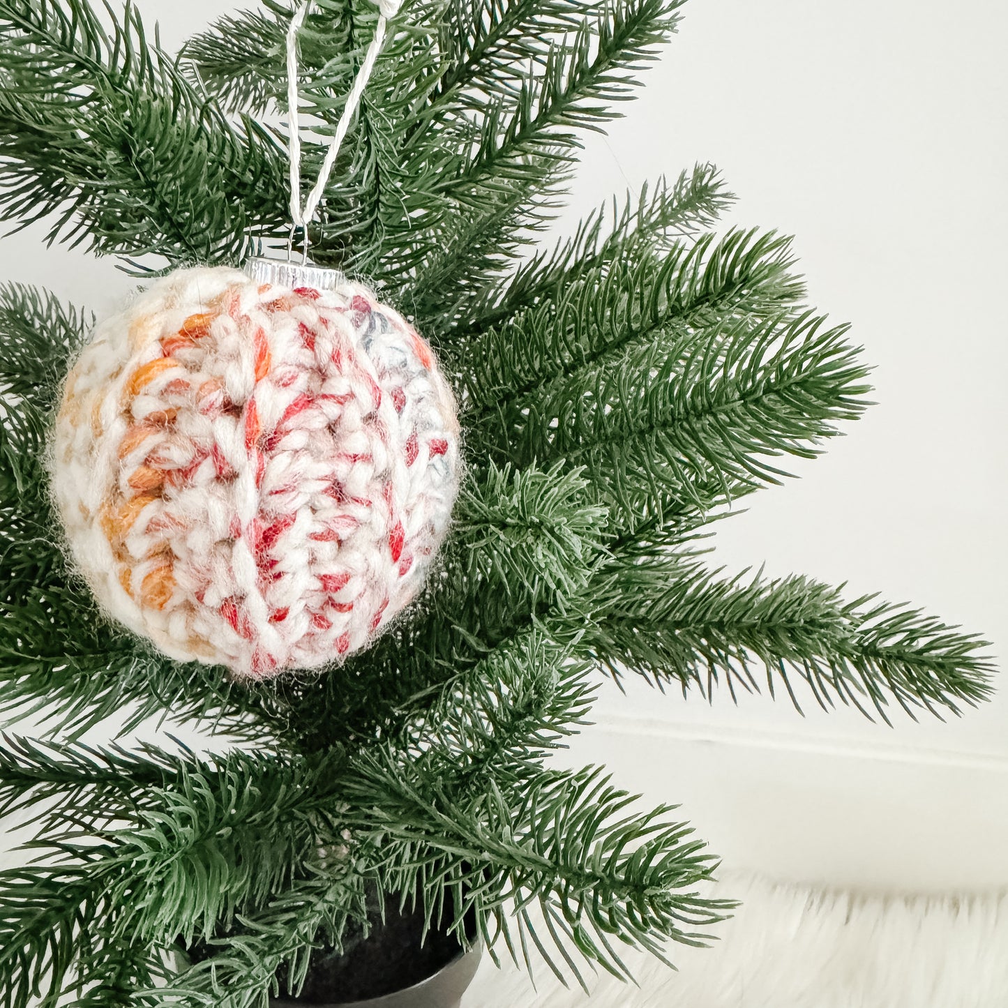 Crochet Bauble Christmas Ornament | Hudson