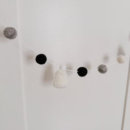 Monochromatic Mini Knitted Toque Garland