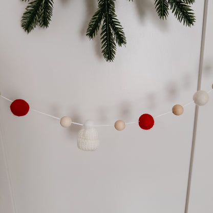 White Christmas Mini Knitted Toque Garland