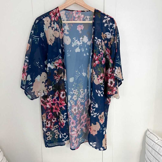 LIKE NEW Kimono Shrug, Sheer Floral Cover up Cardigan, Summer Vest Women > Sweaters > Shrugs & Ponchos 13 $ Buttons & Beans Co.