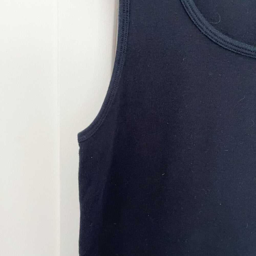 LIKE NEW Modern Tank Black, Sleeveless Shirt, Scoop Neck Tank Top, Knit Base Women > Tops > Tank Tops 13 $ Buttons & Beans Co.