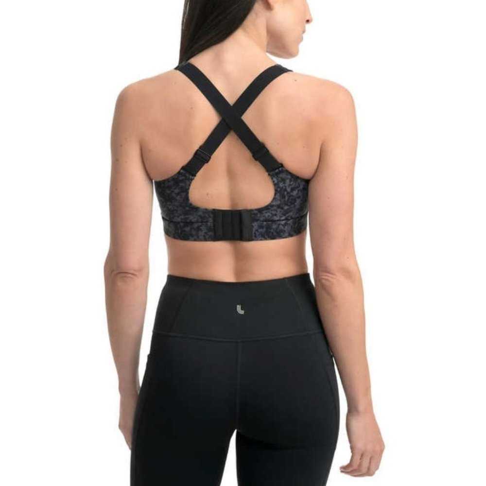 Lole Sports Bra Convertible High Impact Hook Back Workout Active Top Black Women > Intimates & Sleepwear > Sports Bras 15 $ Buttons & Beans Co.