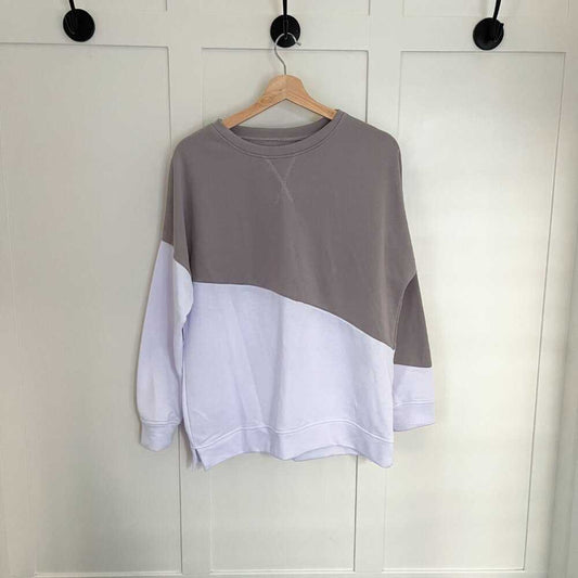 M Oversized Assymetrical White and Beige Crew Neck Sweater, Womens' Sweatshirt Women > Sweaters > Crew & Scoop Necks 13 $ Buttons & Beans Co.