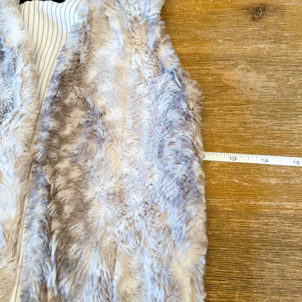 Mini Street Faux Fur Vest Sweater, Sweatshirt, Animal Print Jacket, Top Kids > Jackets & Coats > Vests 30 $ Buttons & Beans Co.