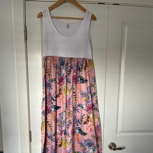 MotherBee Women’s Maternity Maxi Dress, Tropical Pink and White Tank Top Summer Women > Dresses > Maxi 25 $ Buttons & Beans Co.