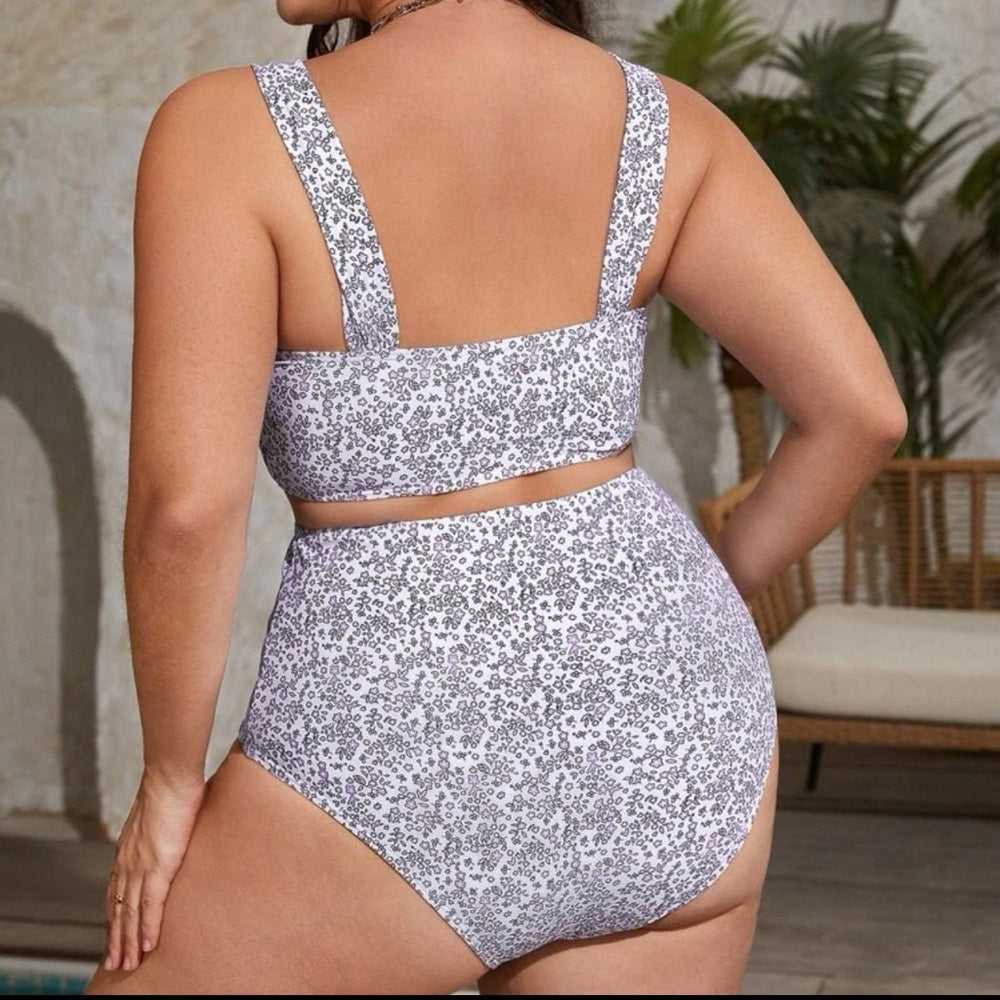 New Swim Modern Plus Ditsy Floral Print Bikini Swimsuit Women > Swim > Bikinis 13 $ Buttons & Beans Co.