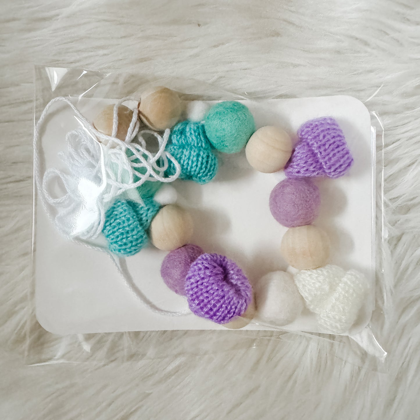 Elsa Round Mini Knitted Toque Garland