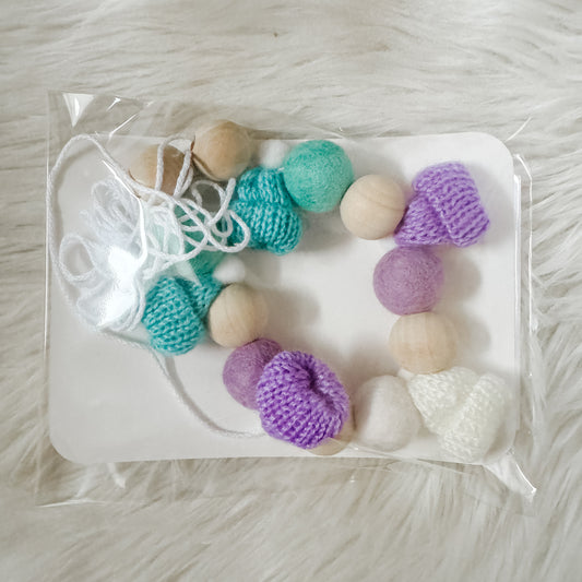 Elsa Round Mini Knitted Toque Garland