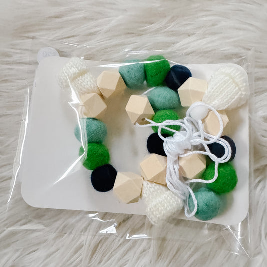 White Blue Mini Knitted Toque Garland