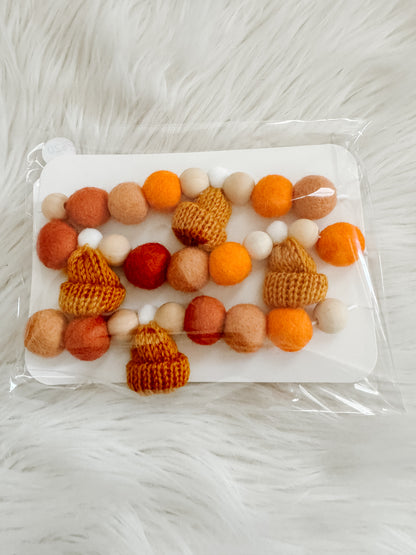 Fall Mini Knitted Toque Garland