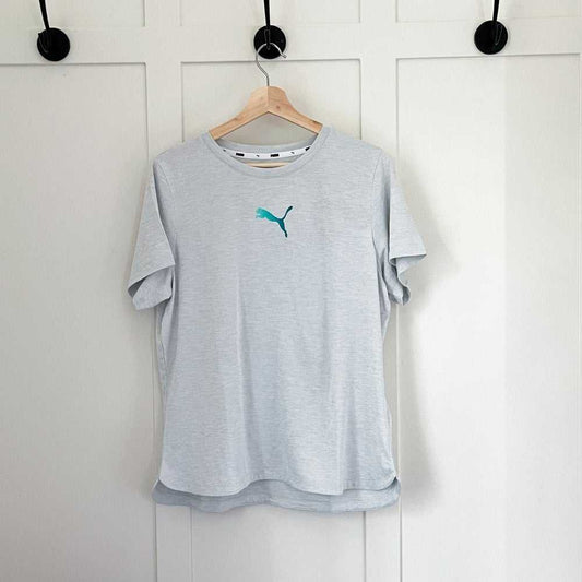 Puma Women’s Curved Hem T-shirt Light Grey and Teal Short Sleeve Shirt Women > Tops > Tees - Short Sleeve 20 $ Buttons & Beans Co.