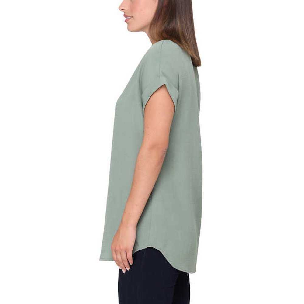 Rachel Rachel Roy V-Neck Top | Green Tunic style Flowy Shirt Women > Tops > Tunics 15 $ Buttons & Beans Co.