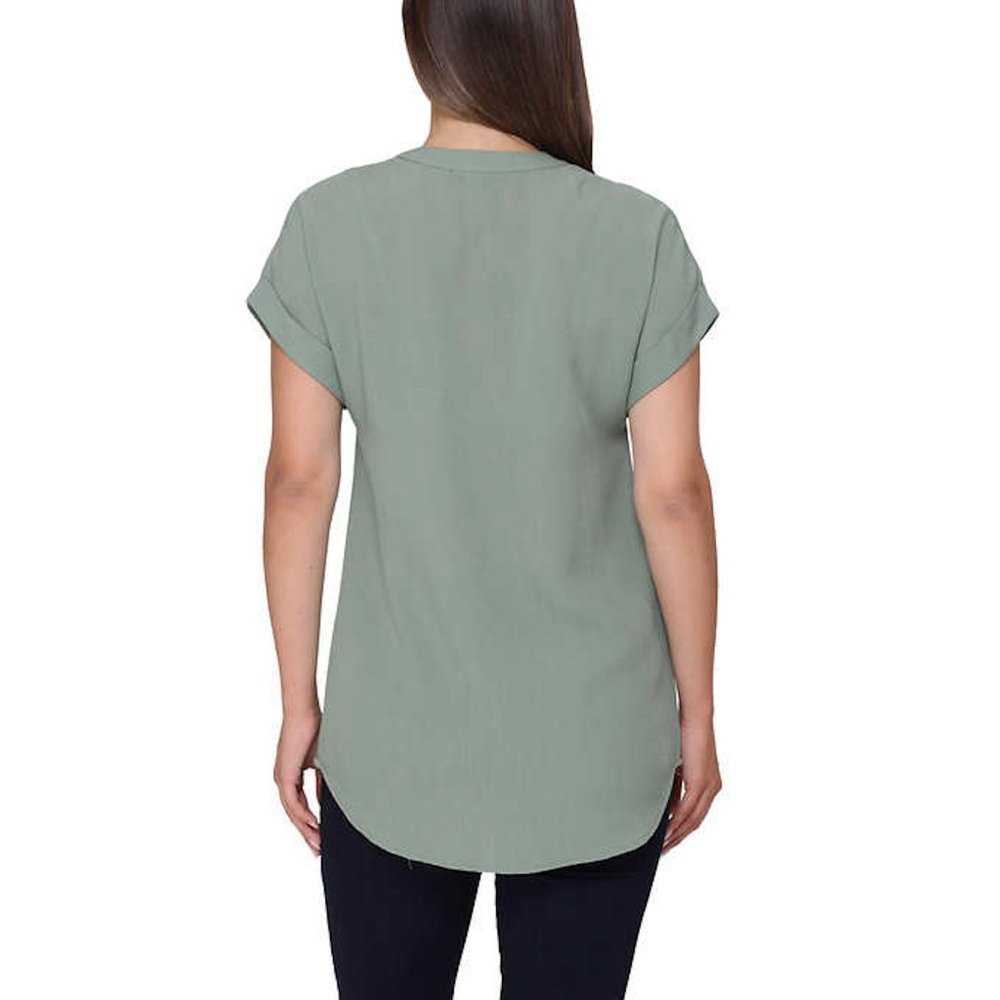 Rachel Rachel Roy V-Neck Top | Green Tunic style Flowy Shirt Women > Tops > Tunics 15 $ Buttons & Beans Co.