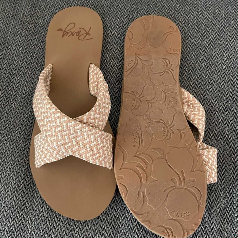 Roxy women's Roselani Slide Sandal, Beach Sandal, Criss Cross, Soft Foot Bed Women > Shoes > Sandals 22 $ Buttons & Beans Co.