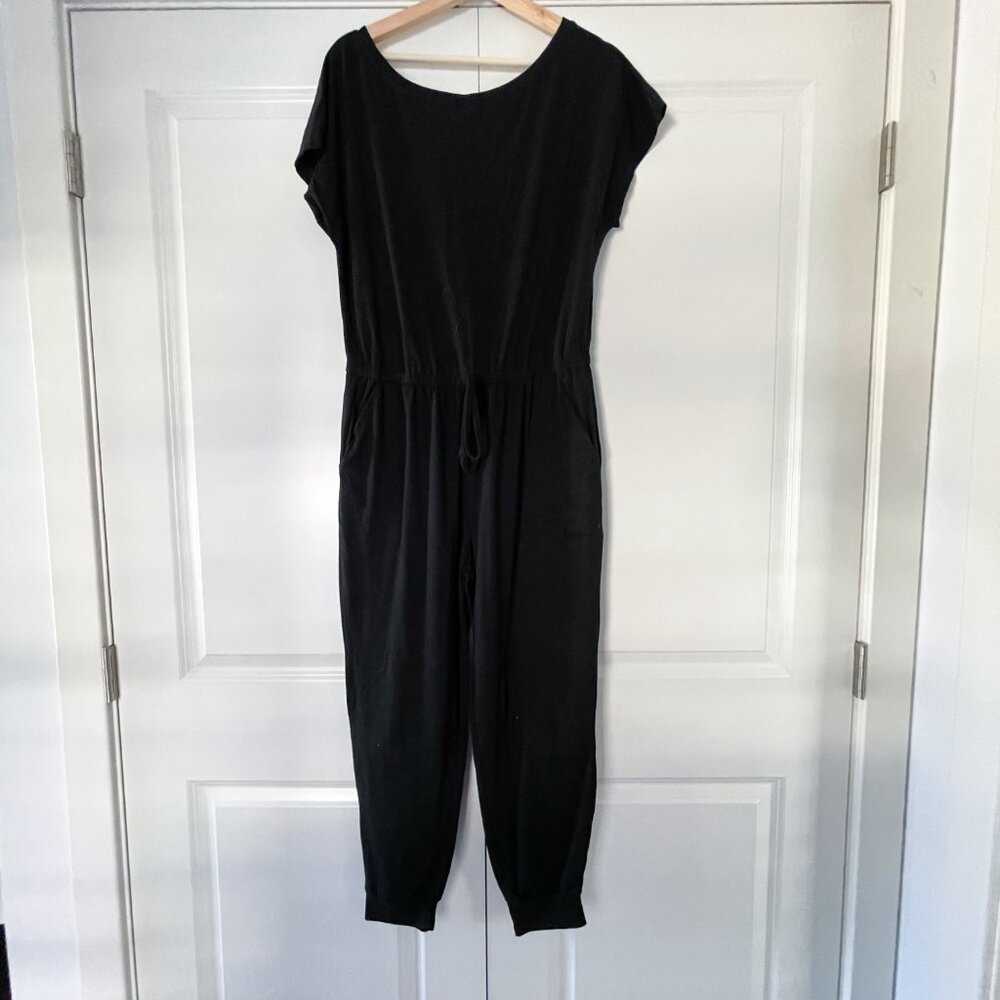 SHEIN LUNE Solid Drawstring Waist Keyhole Back Jumpsuit Women > Pants & Jumpsuits > Jumpsuits & Rompers 13 $ Buttons & Beans Co.