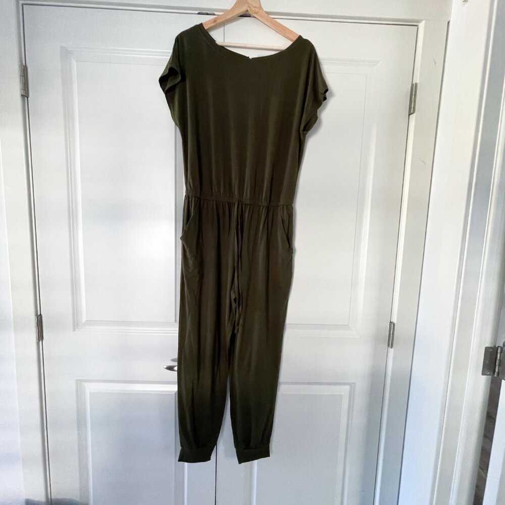 Solid Drawstring Waist Keyhole Army Green Jumpsuit Romper Women > Pants & Jumpsuits > Jumpsuits & Rompers 13 $ Buttons & Beans Co.