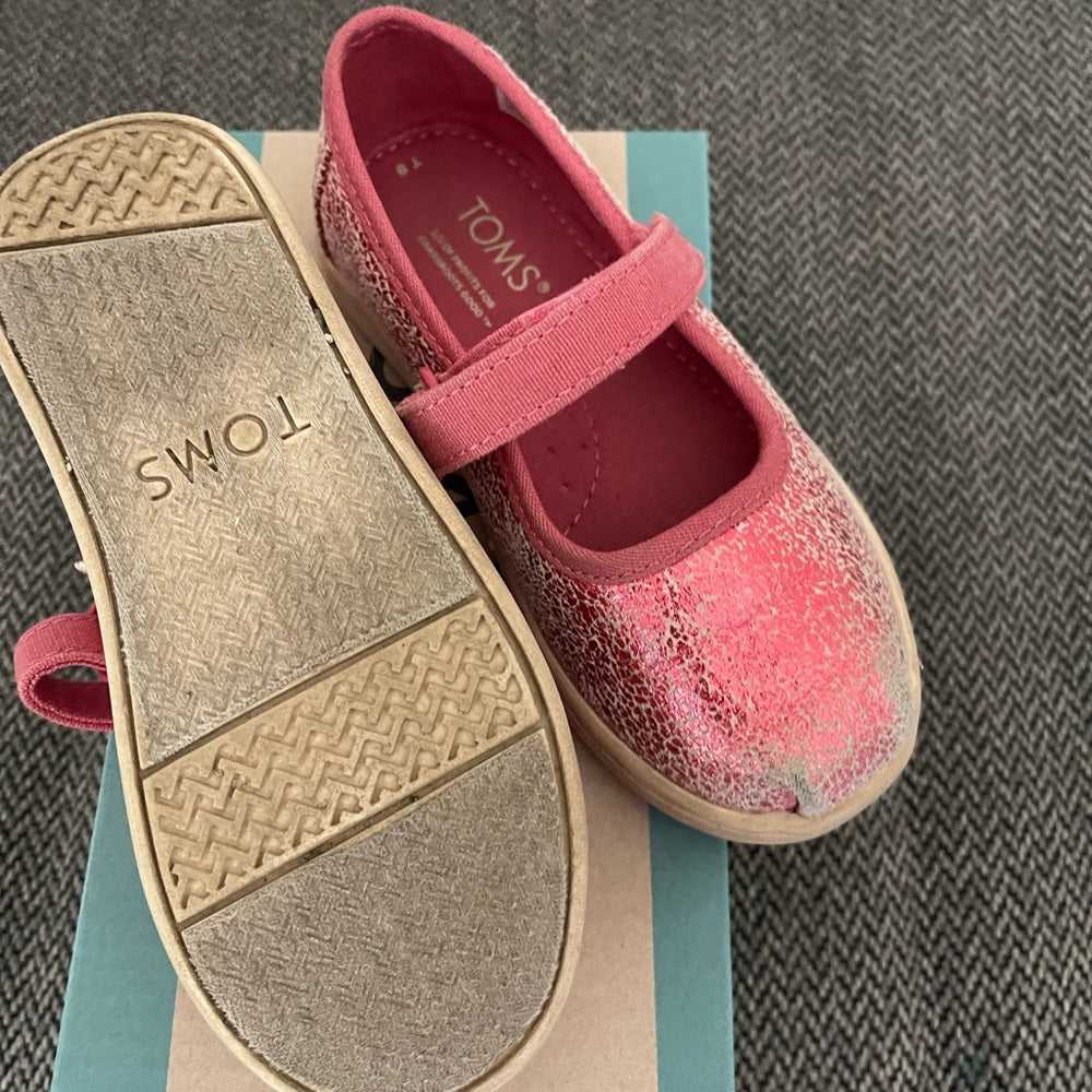 Tiny Toms Size 9T, Mary Jane Pink Velcro Kids Sneakers, Runners, Shoes, Sparkle Kids > Shoes > Sneakers 20 $ Buttons & Beans Co.