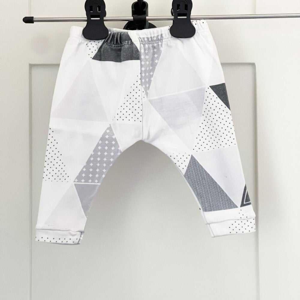 Wylo and Co Newborn Pants, Leggings, Joggers, minimalist, Unisex, Boys, Girls Kids > Bottoms > Sweatpants & Joggers 9 $ Buttons & Beans Co.