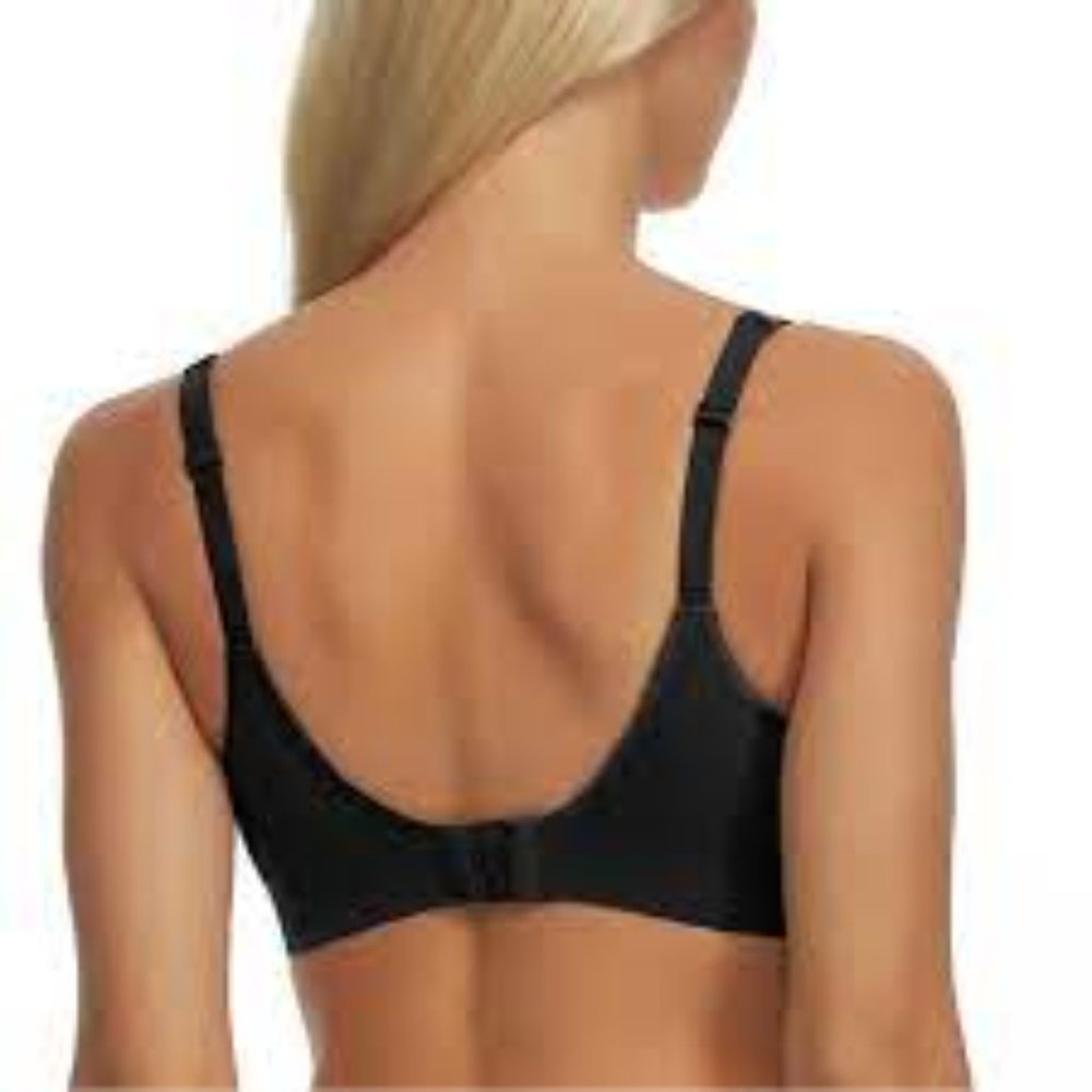 BlackBow Seamless Bras Lightly Lined Underwire free Black and Nude