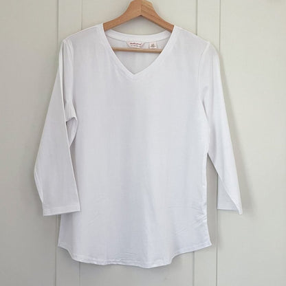 Weatherproof Vintage Women's 3/4 Sleeve V Neck T-shirt White Top