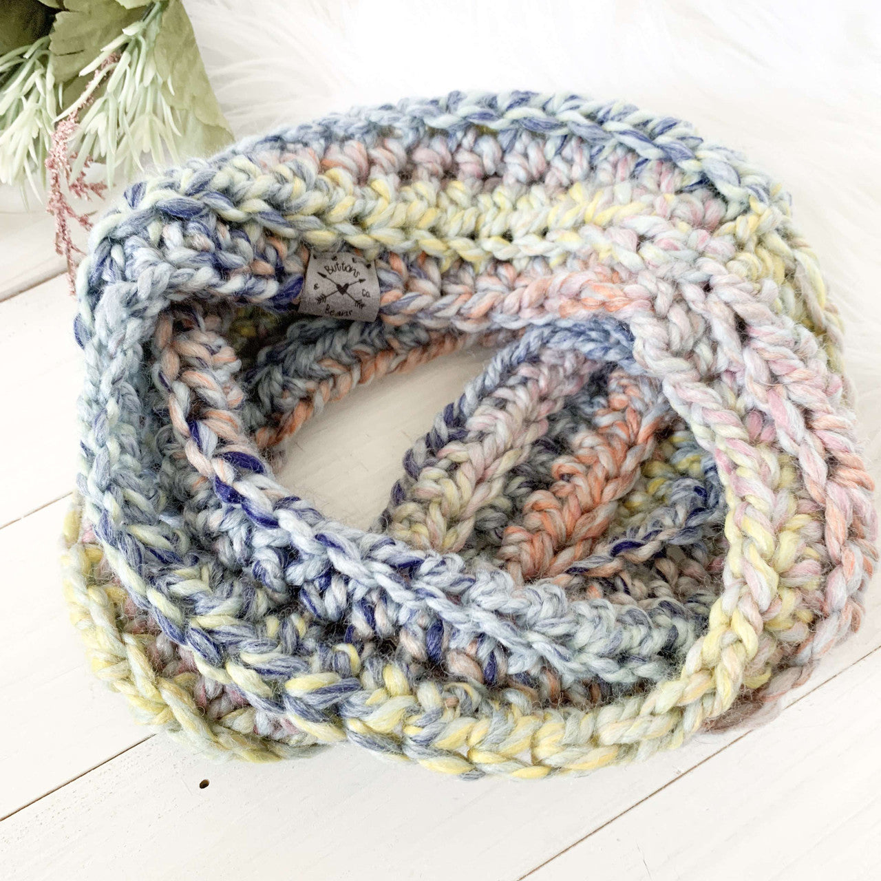 Crochet Scarf | Cowl | Baby to Adult Soft, luxurious, long pile faux fur fabric by the yard supplier, Calgary, Canada